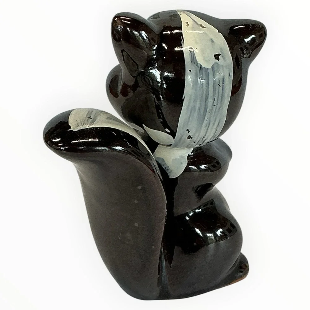 Redware Pottery Skunk Figurine Japan Klitschy‎ MCM Anthropomorphic Hand Painted